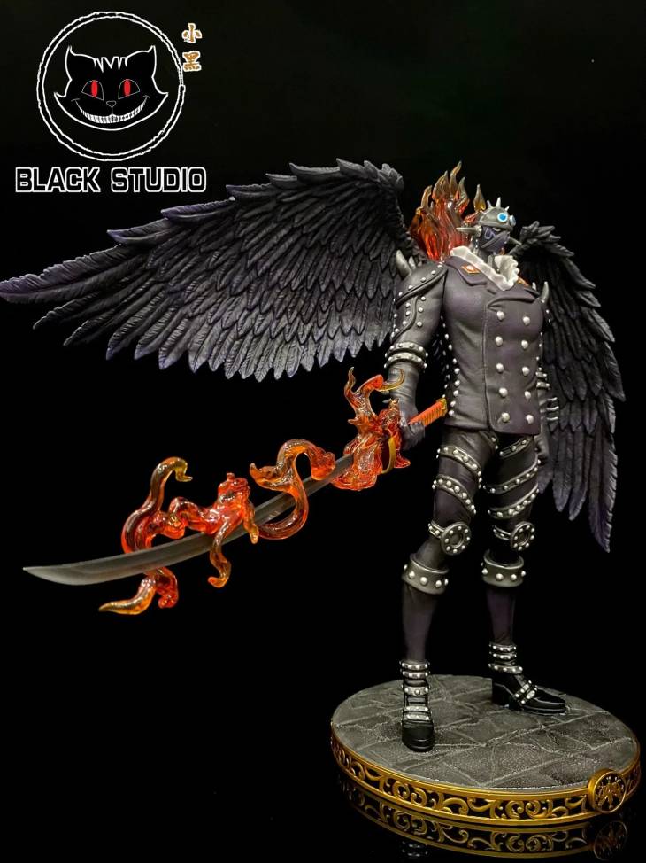 Black - King StatueCorp
