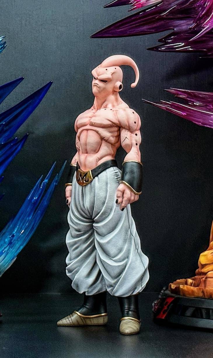 Break - Super Buu StatueCorp