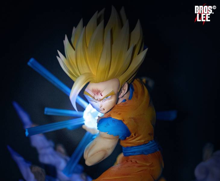Bros Lee - SSJ Gohan StatueCorp