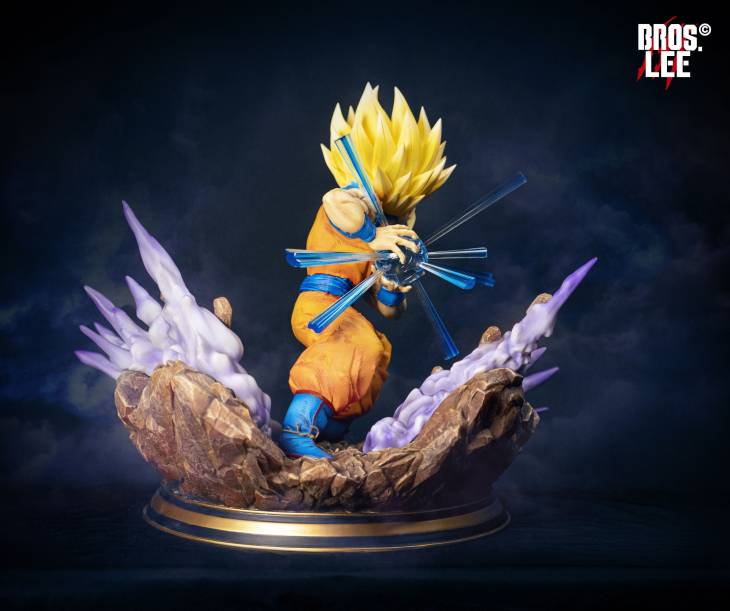 Bros Lee - SSJ Gohan StatueCorp