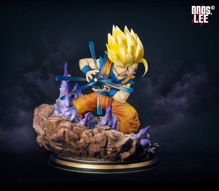Bros Lee - SSJ Gohan StatueCorp