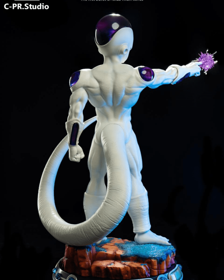 CPR - Frieza StatueCorp