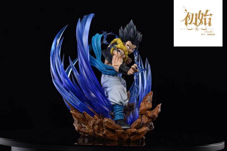 Chu Shi - Gogeta StatueCorp