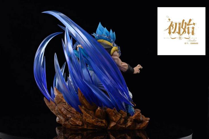 Chu Shi - Gogeta StatueCorp