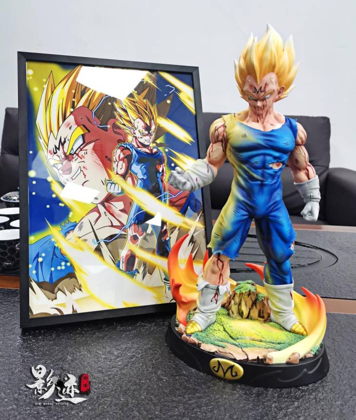 DIM - Majin Vegeta StatueCorp