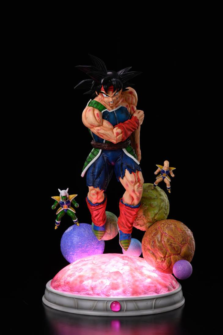 FMZ - Bardock StatueCorp