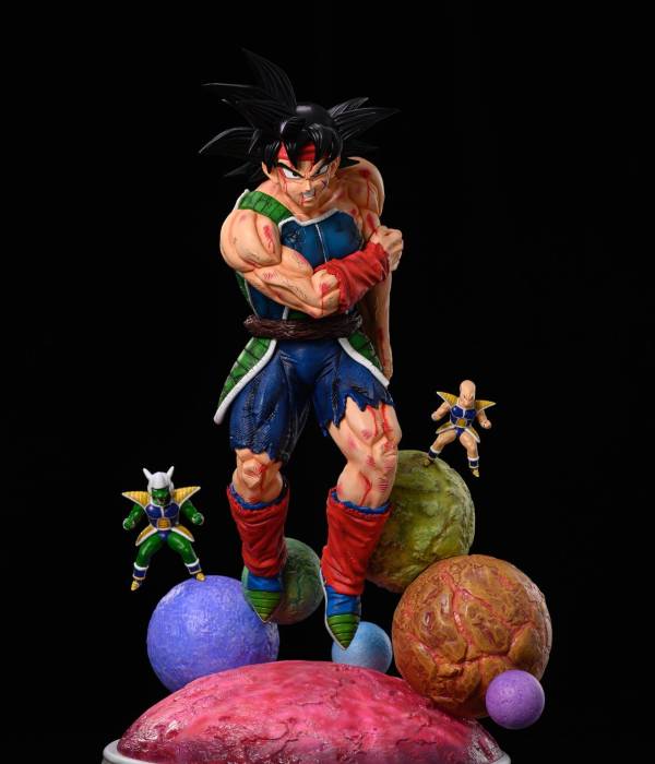 FMZ - Bardock StatueCorp