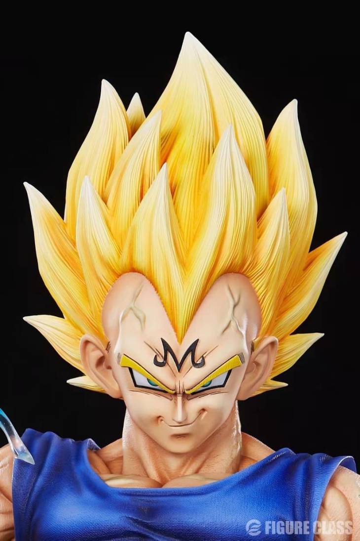 Figure Class - Majin Vegeta StatueCorp
