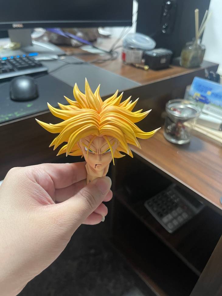 From Future - Trunks StatueCorp