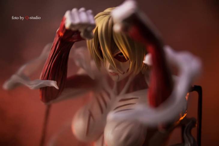Giant - Female Titan StatueCorp