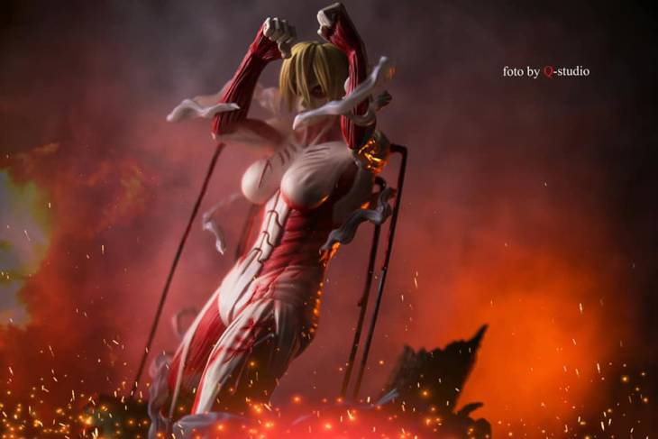 Giant - Female Titan StatueCorp
