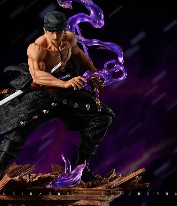 Gin - Zoro StatueCorp