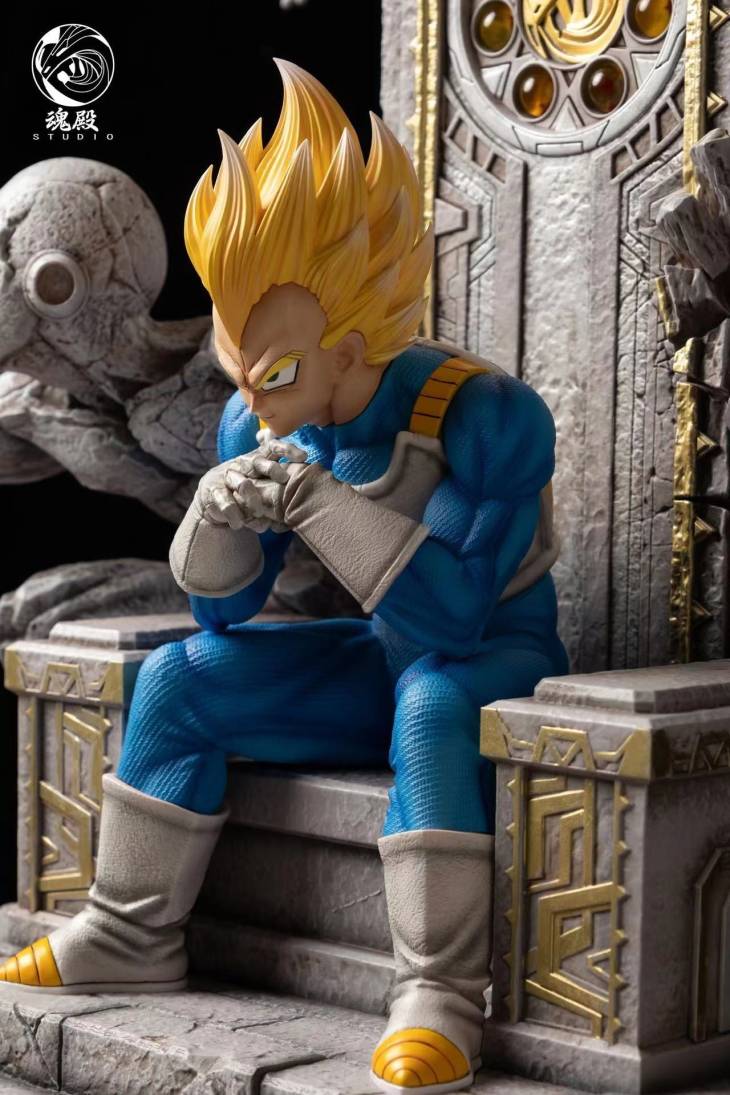 Hundian - SSJ Vegeta StatueCorp