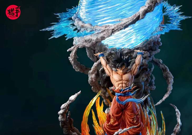 Hunter - Goku Spirit Bomb StatueCorp