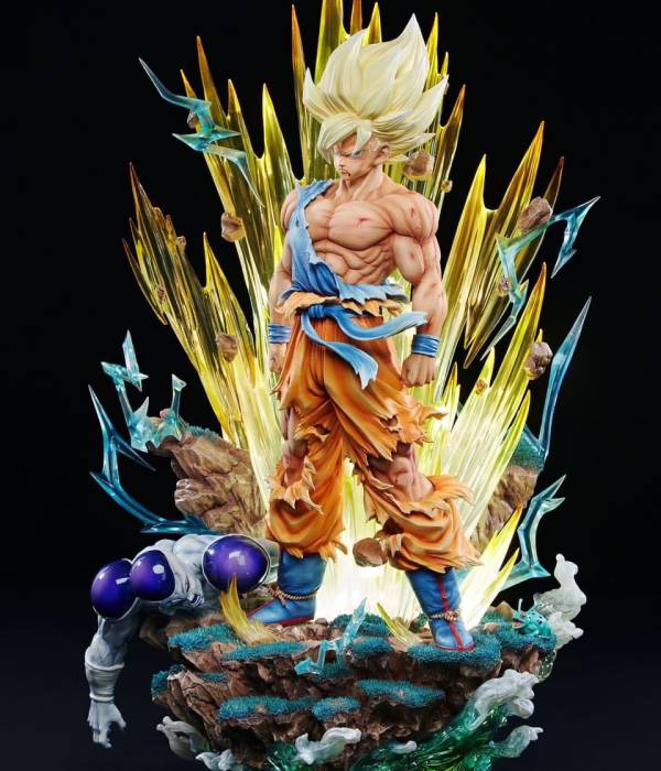 Infinite - SSJ Goku StatueCorp