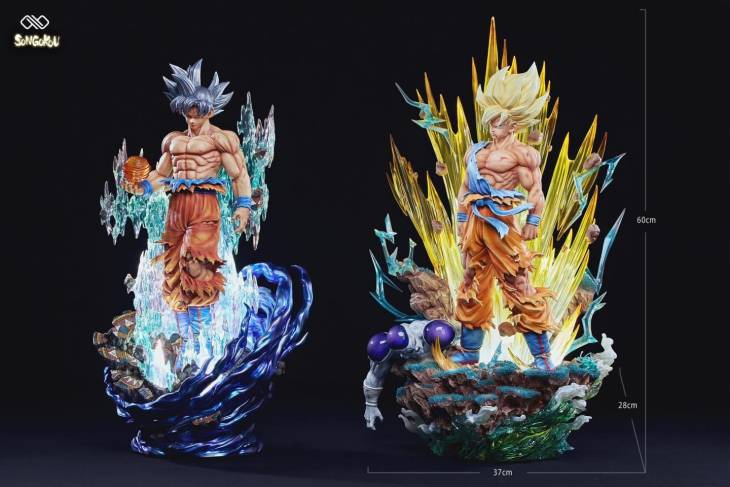 Infinite - SSJ Goku StatueCorp