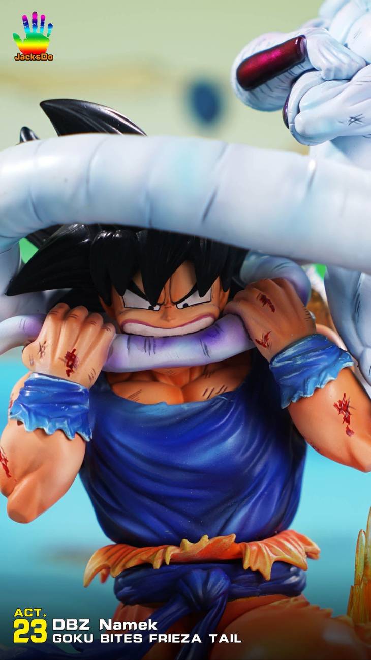 JacksDo - Goku bites Frieza StatueCorp