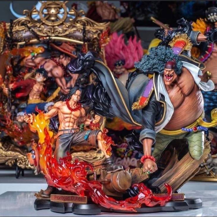 Jimei Palace - Ace vs Blackbeard StatueCorp