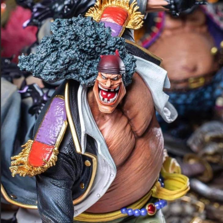 Jimei Palace - Ace vs Blackbeard StatueCorp
