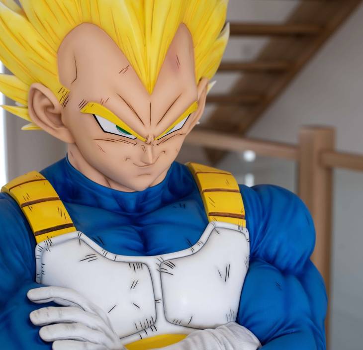 KDC - Vegeta StatueCorp