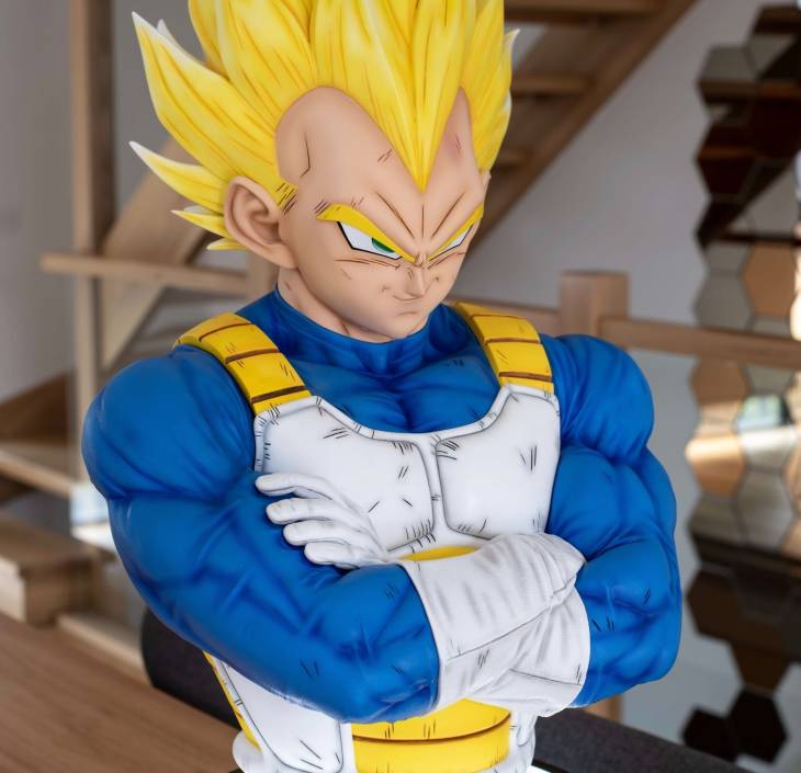 KDC - Vegeta StatueCorp