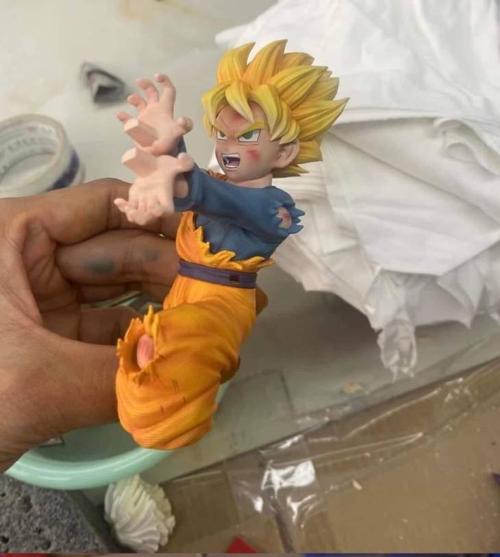 Kylin - SSJ Goku and Gohan StatueCorp