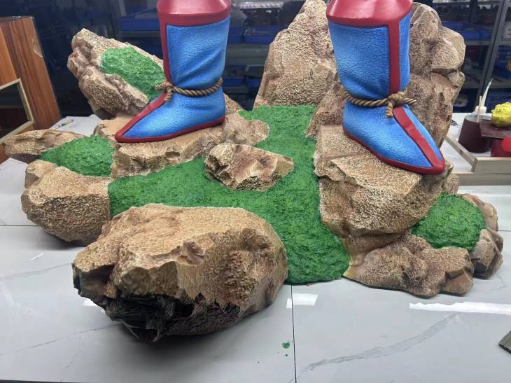Kylin - SSJ3 Goku StatueCorp
