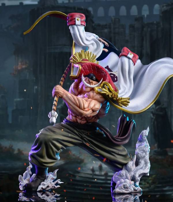 LC - Whitebeard StatueCorp