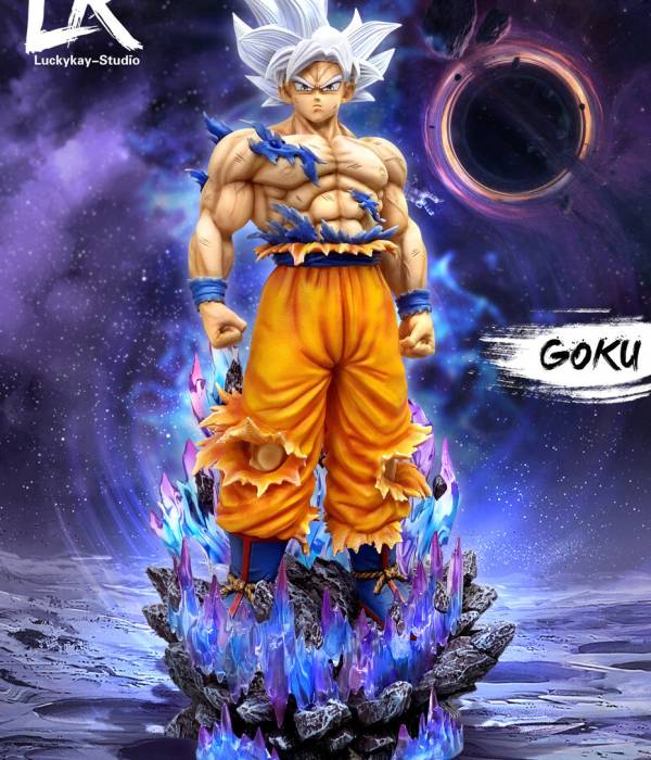 LK - UI Goku StatueCorp