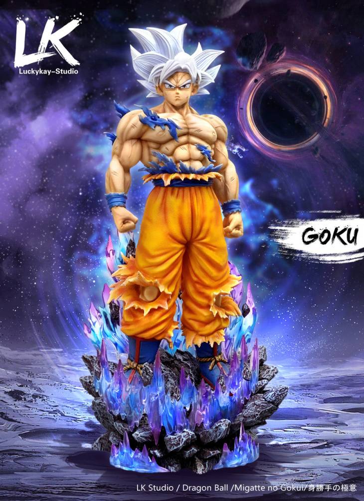 LK - UI Goku StatueCorp