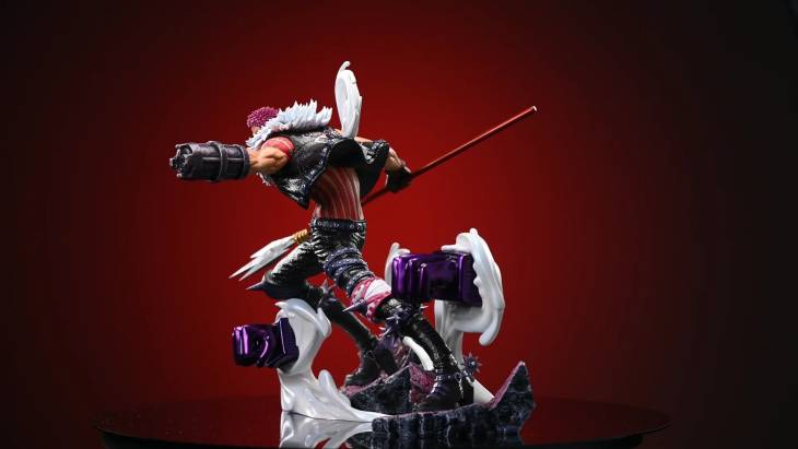 LX - Katakuri StatueCorp