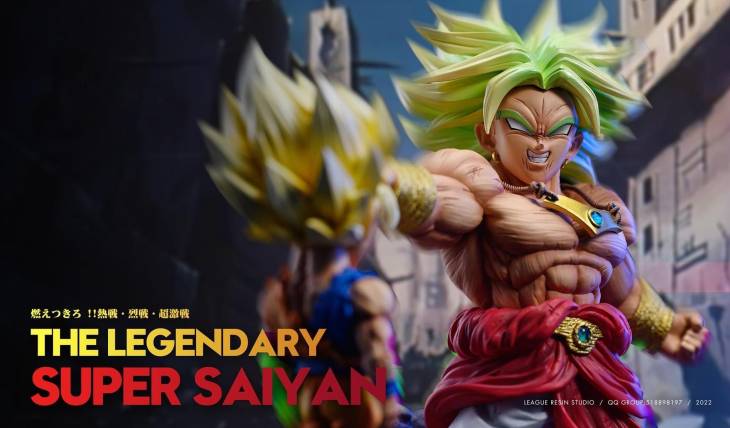 League - Broly vs Goku StatueCorp