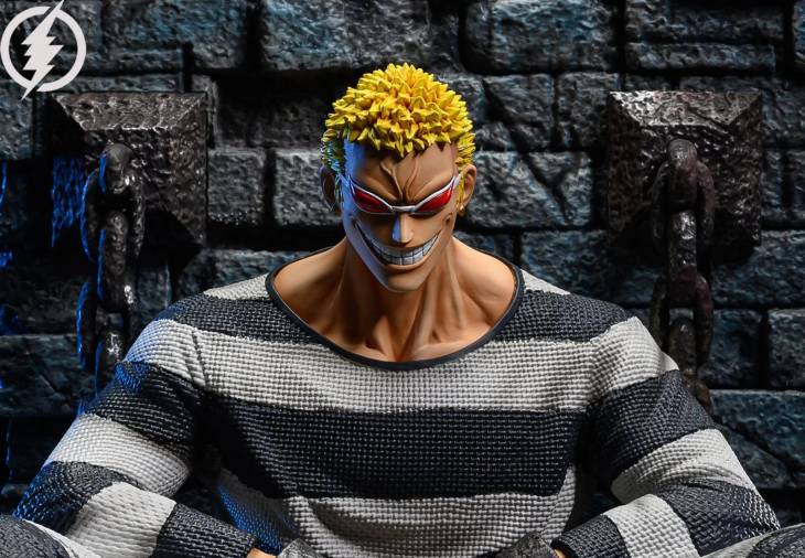 Lightning - Doflamingo StatueCorp