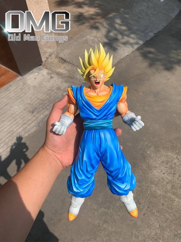 Old Man Gungs - Vegito StatueCorp