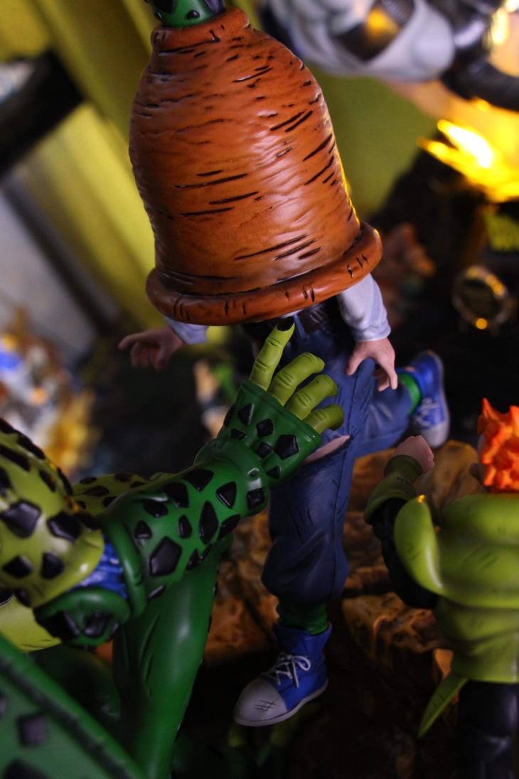 PBR - Cell First Form vs Android 17 StatueCorp