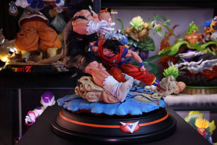 PBR - Goku vs Recoome StatueCorp