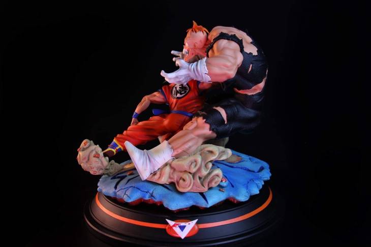 PBR - Goku vs Recoome StatueCorp