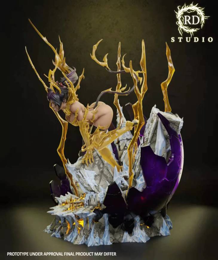 RD - Yoruichi StatueCorp