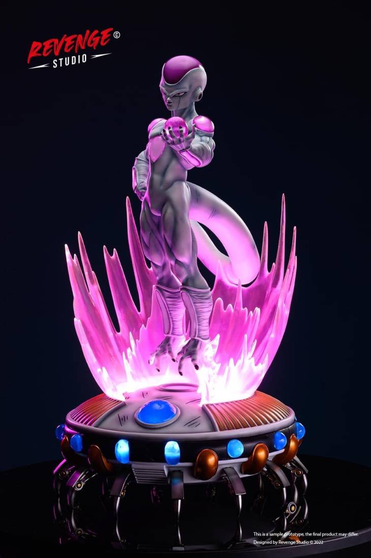 Revenge - Frieza StatueCorp