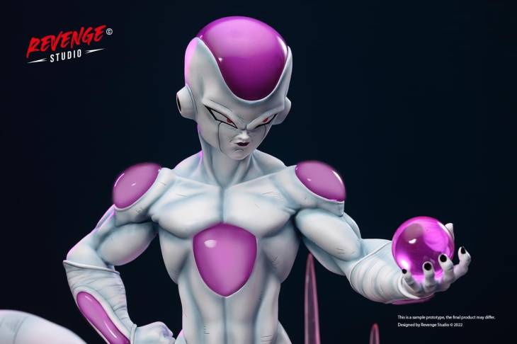 Revenge - Frieza StatueCorp
