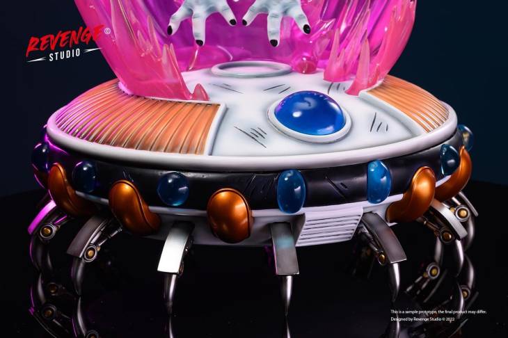 Revenge - Frieza StatueCorp