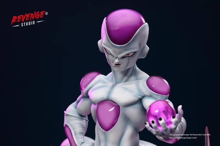 Revenge - Frieza StatueCorp