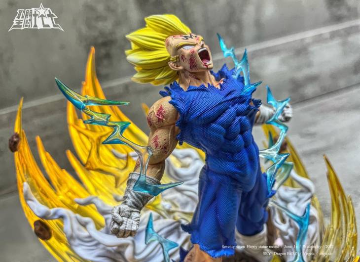 Sky Top - Majin Vegeta StatueCorp