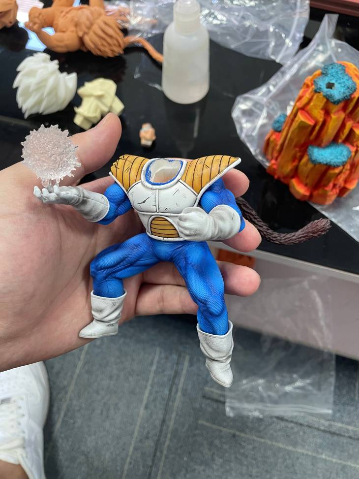 Sky Top - Vegeta StatueCorp