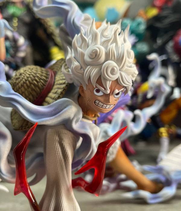 Sky Top x ERA - Luffy StatueCorp
