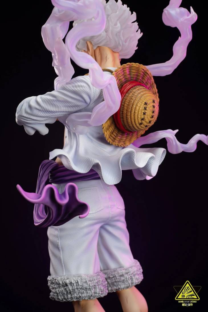 Super Bomb - Nika Luffy StatueCorp