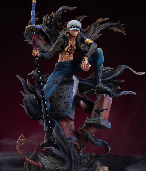 Super Bomb - Trafalgar Law StatueCorp