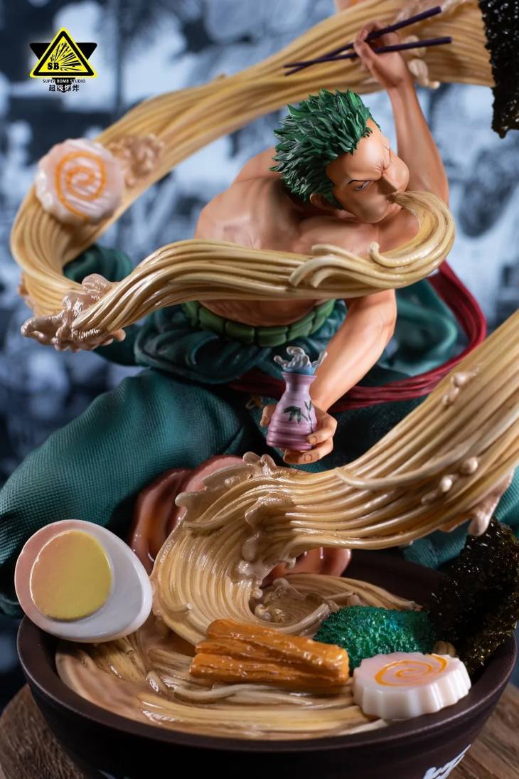 Super Bomb - Zoro StatueCorp