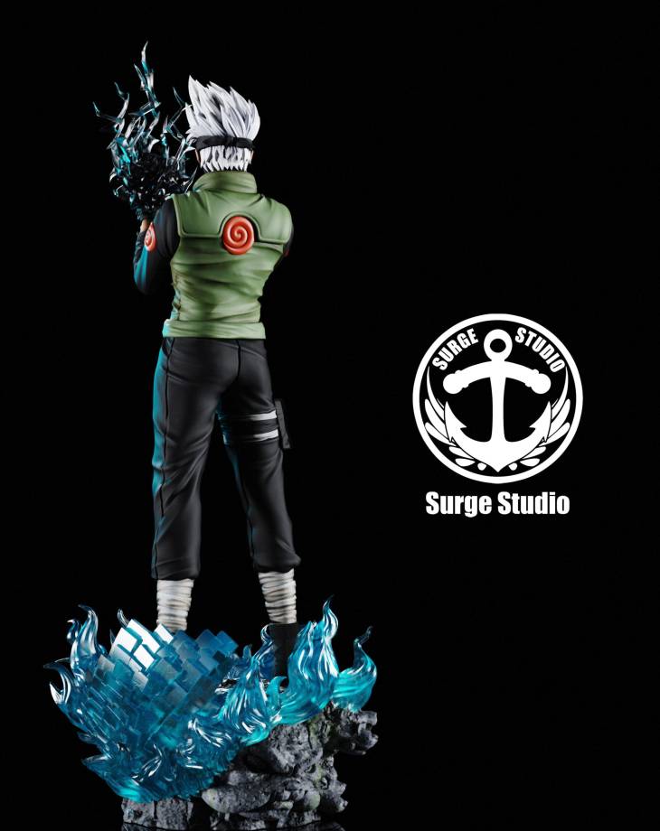 Surge - Kakashi and Might Guy StatueCorp