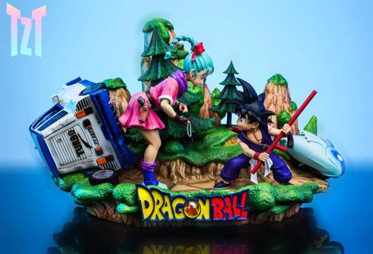TZT - Goku and Bulma StatueCorp